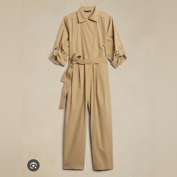 Banana Republic Poplin Jumpsuit - Picture 2 of 5